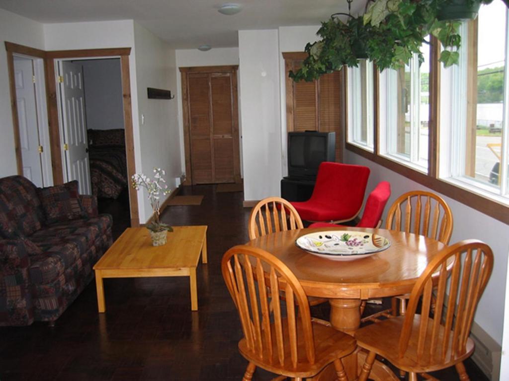 איסטמן Cottages Du Lac Orford, Cottage A, Cote Raquettes Cottage B, Cote Skis מראה חיצוני תמונה